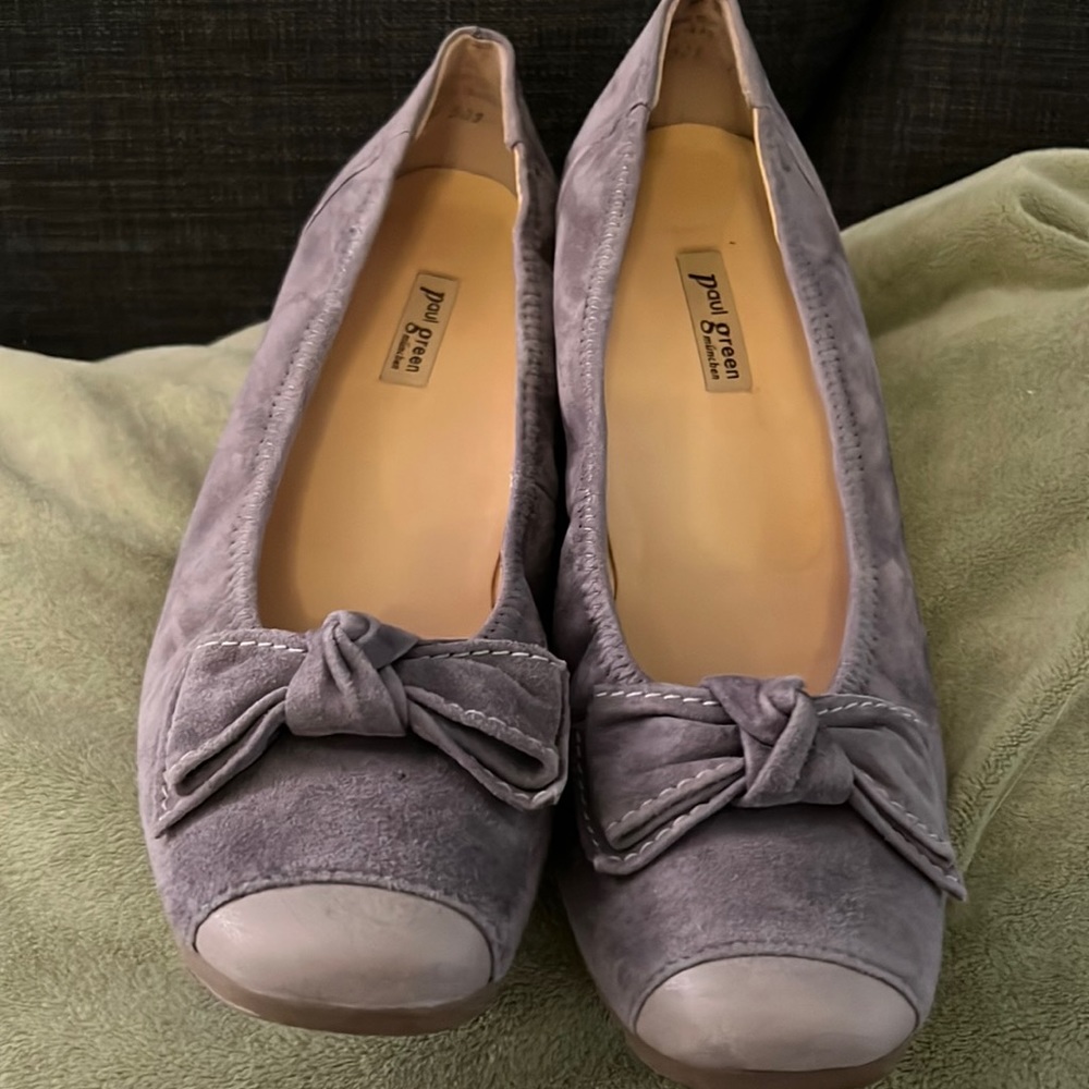 Paul Green sky blue suede wedges with bow tie 7.5